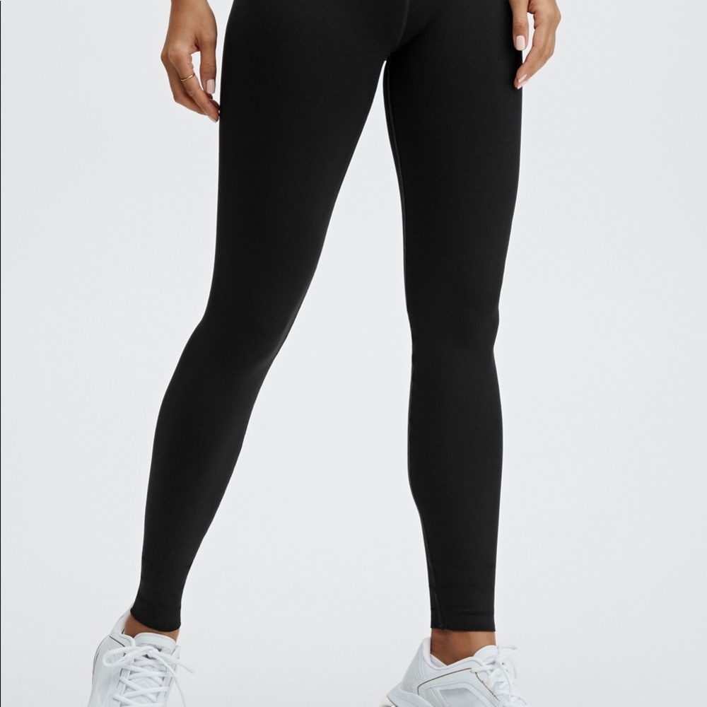 BRAND NEW Fabletics Leggings